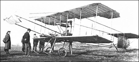 De Havilland Biplane 2