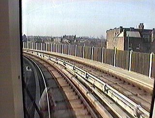  DLR